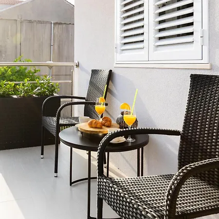 Apartament Lucija