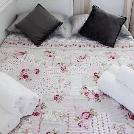 Apartament Lucija *